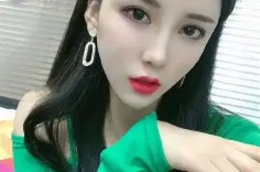 网红黄一鸣账号被封:从自曝未婚生女到遛狗冲突网红生涯大翻车 网红黄一鸣账号被封:从自曝未婚生女到遛狗冲突网红生涯大翻车