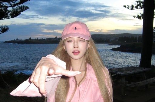 香港知名男星将复出因丑闻遭封杀多年四处欠债不还形象崩坏